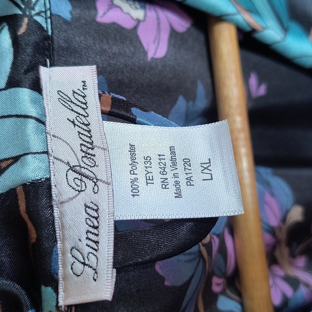 NWT Linea Donatella Black Floral Robe Sz XL Women - Picture 15 of 15